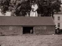 Offen Stall  Pentax 67II, SMC Takumar 2.8/150, Bergger Pancro400@200  - 11.06.2021 -