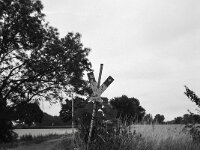 Bahnübergang ohne Verkehr  Fuji GS 645 prof. WIDE 60, ADOX CHS 100 II  - 08.07.2026 -