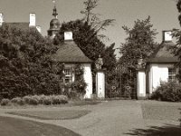 Eingangstor Schloss Gahlen  Pentax MZ-S, SMC Fa 1.9/43 Limited,Adox CHS 100II, Gelbfilter    - 05.06.2023 -