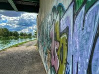 under the bridge  iPhone 13 Pro Max  - 06.08.2022 -